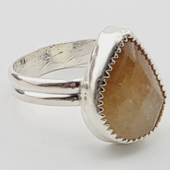 CITRINE IN A TEAR DROP SHAPE RING HANDMADE IN STERLING SILVER METAL SIZE 7.5 - Picture 2 of 5